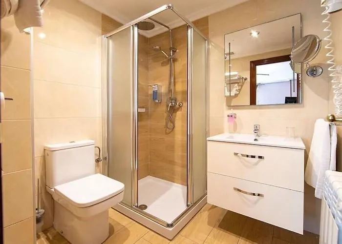 Pensión Playa De 3*